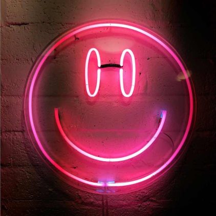 Andy Doig, Neon Artist Working At Fishtail Neon Studios